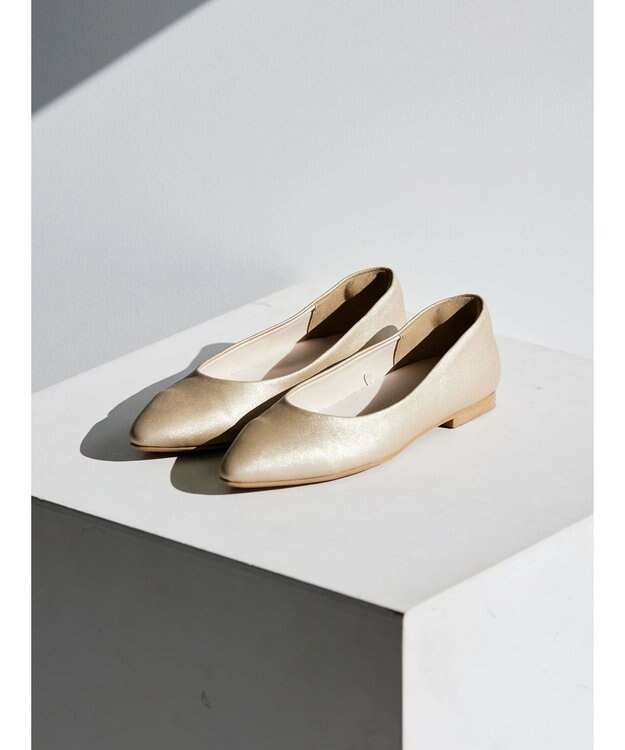 AMERICAN HOLIC 【整履き】ポインテッドパンプス Gold