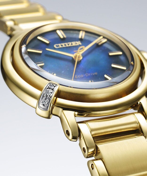 CITIZEN 【生命力あふれる美しい水（AQUA）を表現限定モデル】電池交換不要 光発電エコ・ドライブ ARCLY Collection EM1099-57L ゴールド