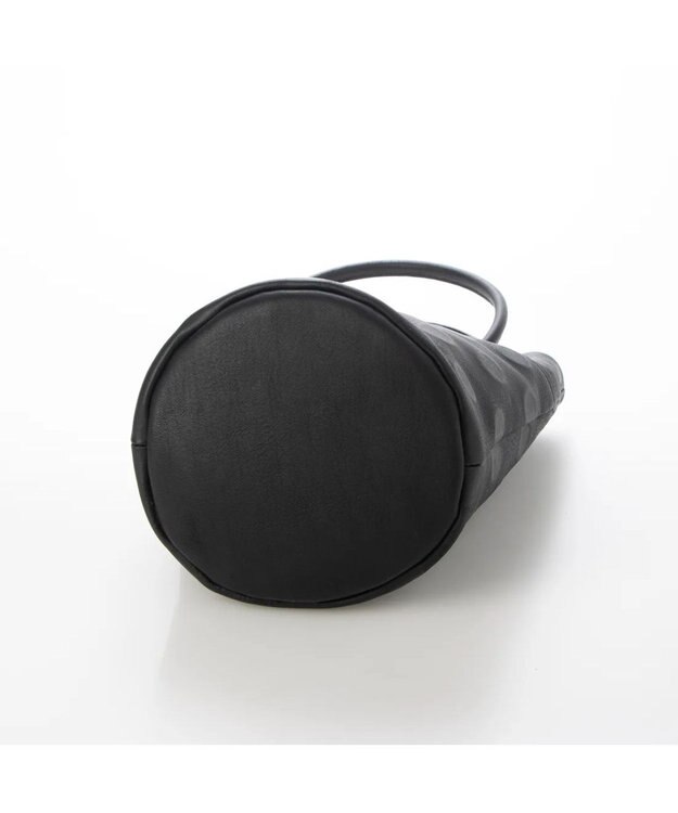 UNBILLION 【テレビ ドラマ着用アイテム】ペルケ perche / 姫路レザー丸手ハンドル2wayバケツバッグ ブラックドット