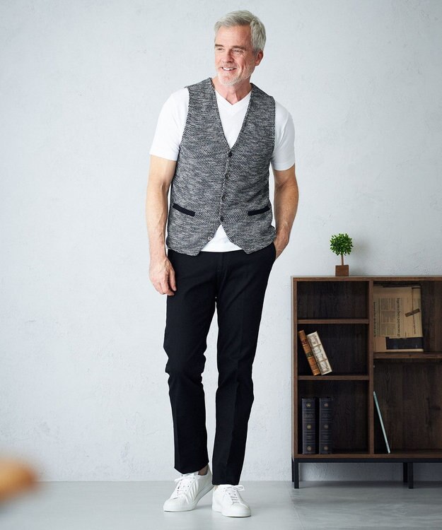 JOSEPH ABBOUD 【清涼感/軽い/洗える】 スラブギマニットベスト ブラック系