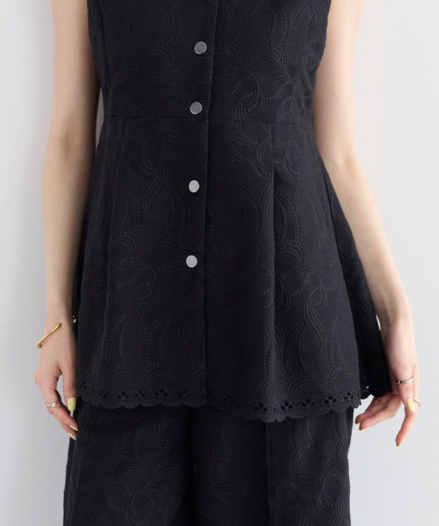YECCA VECCA 刺繍ペプラムジレ Black