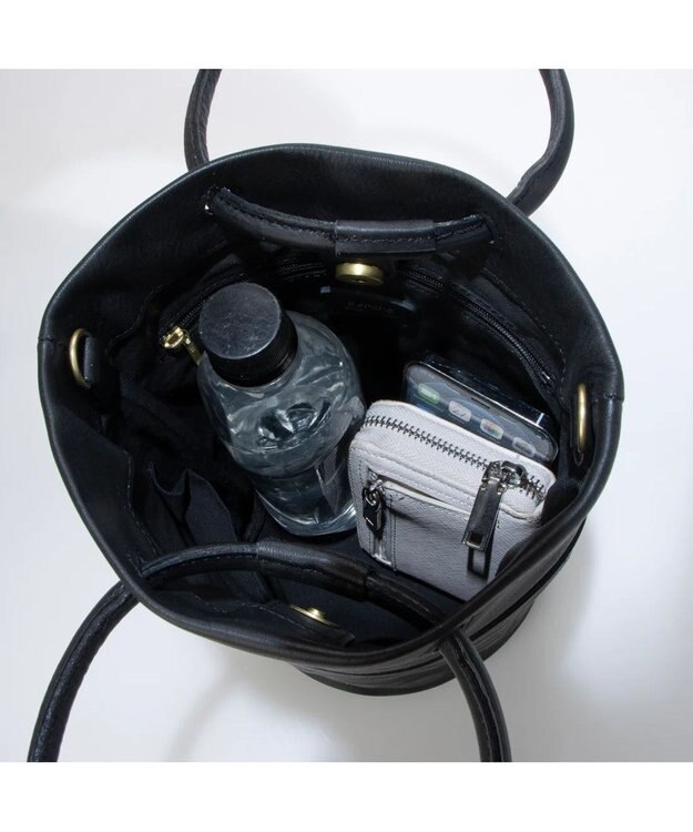 UNBILLION 【テレビ ドラマ着用アイテム】ペルケ perche / 姫路レザー丸手ハンドル2wayバケツバッグ ブラックドット