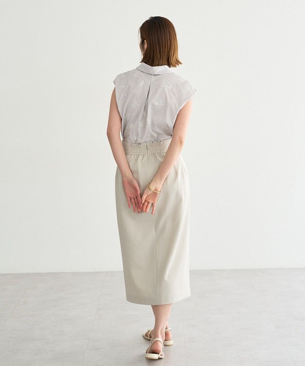 YECCA VECCA ストライプ柄フラワー刺繍シャツ Beige