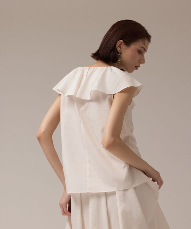 GRACE CONTINENTAL フリルカラートップ キナリ