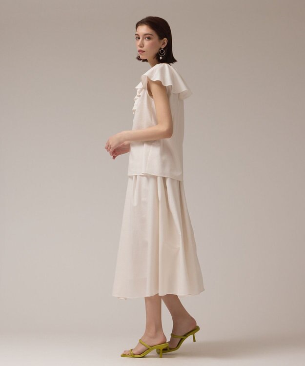 GRACE CONTINENTAL フリルカラートップ キナリ