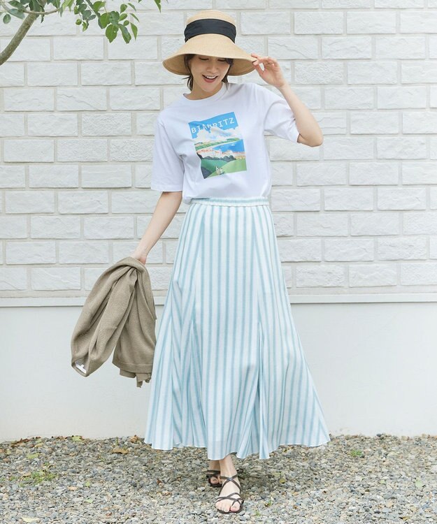 自由区 【洗える】VINTAGE PHOTO Tシャツ オフ×ブルー系