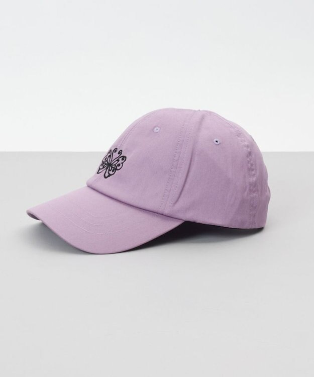 AURORA 【 ANNA SUI（アナ スイ）】バタフライ刺しゅうキャップ ライトパープル