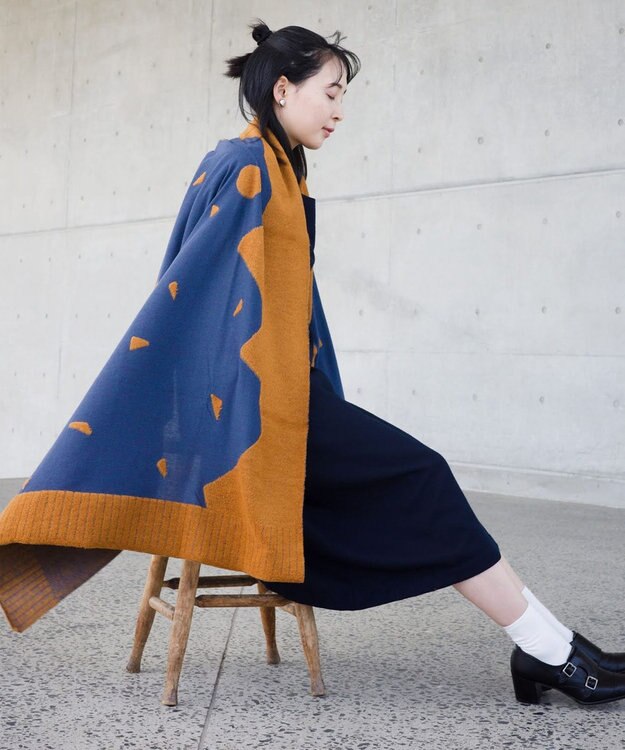 nitorito 【UNISEX】mountain&moon 山と月モチーフ柄 ストール camel