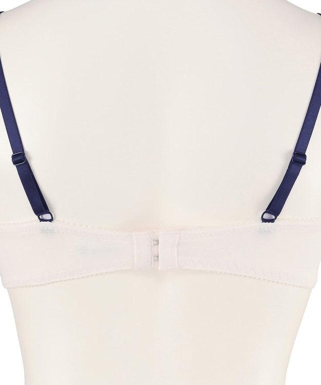 San-ai Resort（三愛水着楽園） 【SALE】クラシカルレースふわもりブラセット 【northerly】 ホワイト