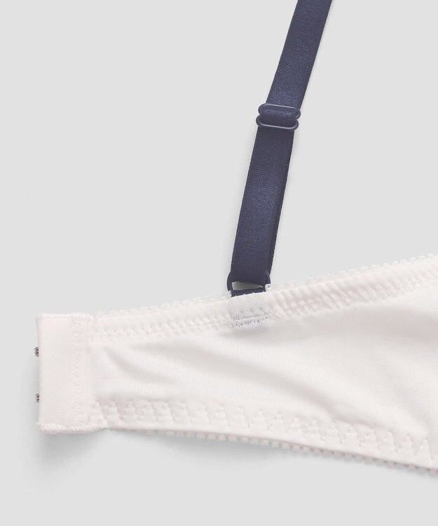 San-ai Resort（三愛水着楽園） 【SALE】クラシカルレースふわもりブラセット 【northerly】 ホワイト