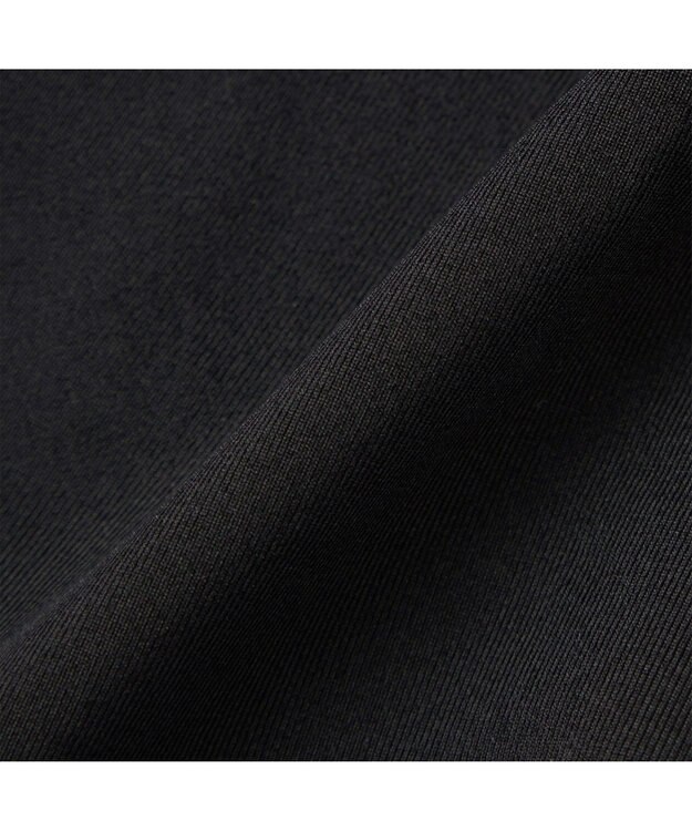 Chacott バッククロスブラトップ（ホットメルト） ブラック