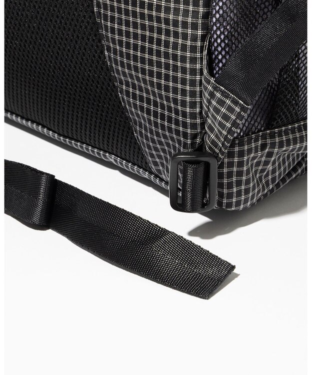 JOSEPH ABBOUD MOUNTAIN 【軽量/ECO撥水】ライトリップストップバックパック　21L ホワイト系