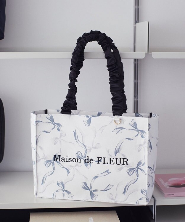 Maison de FLEUR リボン柄ギャザーハンドルスクエアトート Black