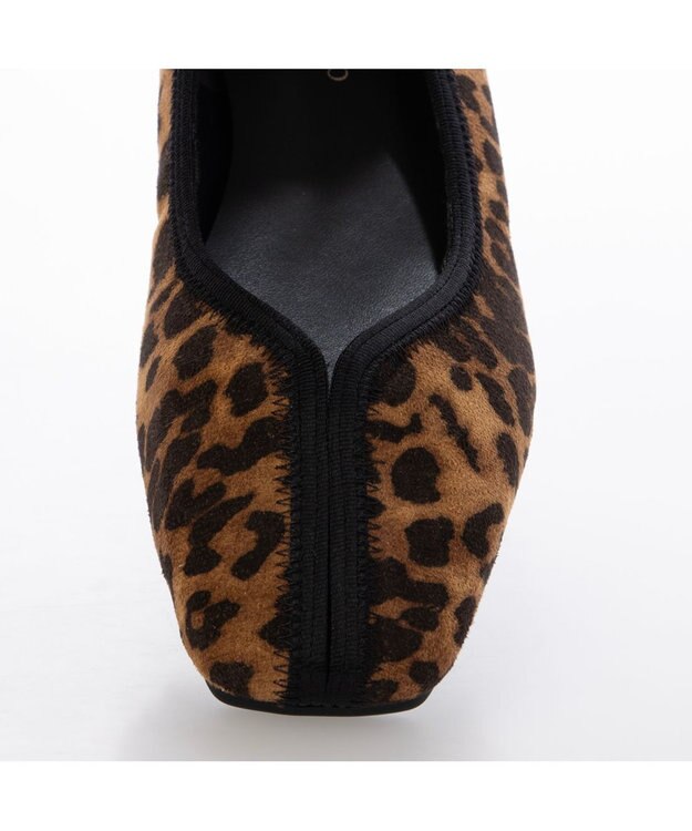 MODE ET JACOMO <carino>スクエアトゥ切り替えデザインフラットパンプス ベージュビー