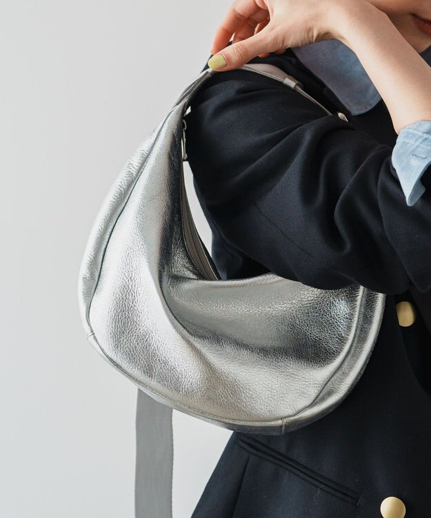 russet ソフトレザーラウンドショルダーバッグ【シルバー】(CE-1470-WEB) Silver