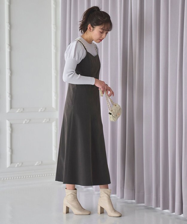 Feroux 【洗える】パフスリーブラメ ニット スカイブルー系