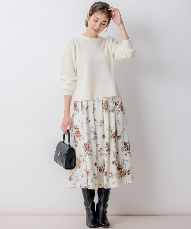 組曲 【8色展開・前後着用可】ウールカシミヤミックス パフスリーブ ニット パールホワイト系