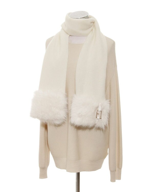 MOONBAT 【WEB限定】FURLA ウール100％×ベルト付きファーマフラー オフホワイト