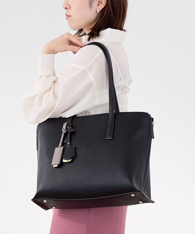 ACE BAGS & LUGGAGE Jewelna Rose OLバッグ・セレム  横型トートバッグ A4サイズ 16189 ジュエルナローズ cs ブラック