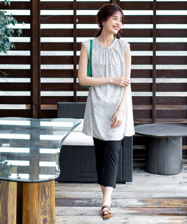 Tiaclasse L 【洗える】体型カバーも叶うAラインギャザーチュニックブラウス グレー