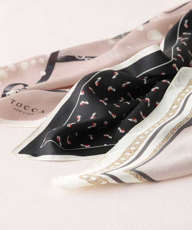 TOCCA 【岡崎紗絵さん着用】RIBBON&HIGHHEEL SILK SCARF シルクスカーフ ブラック系