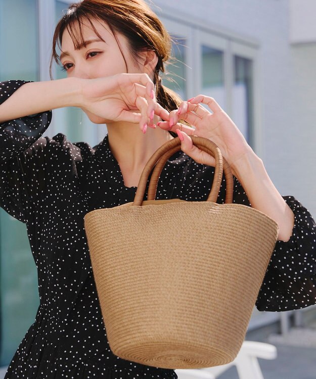 Tiaclasse 【新色追加】テーパードコロールバッグ キャメル