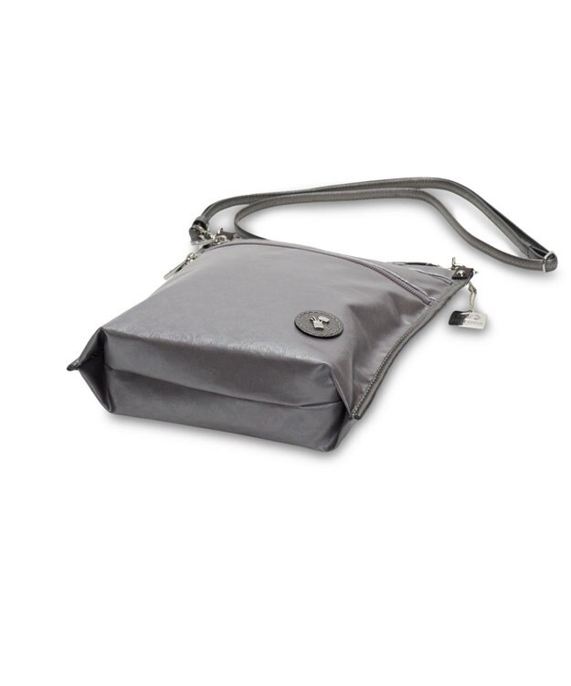 PELLE BORSA 縦ショルダー Alive アライブ 4418 ガンメタ