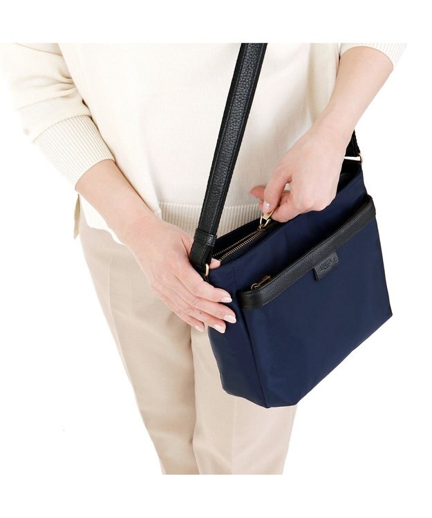 IBIZA ディアリオ　ショルダーバッグ 濃紺