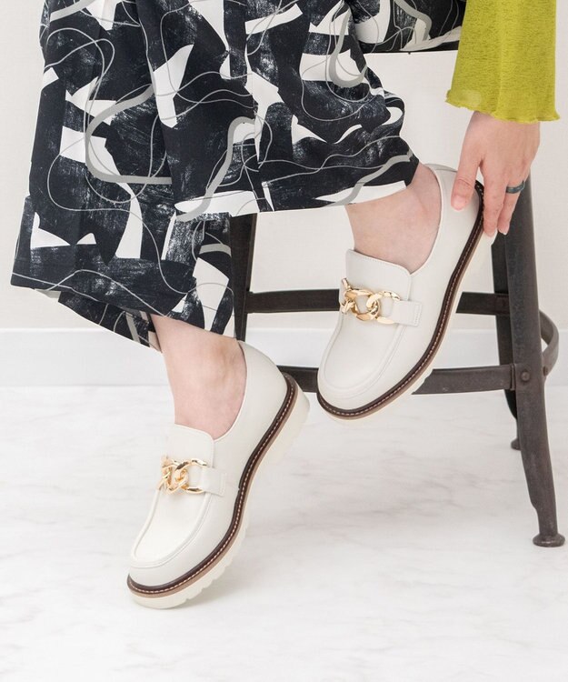 Bridget Birkin 【PARADIS COULEUR】メタルチェーンローファー オフホワイト