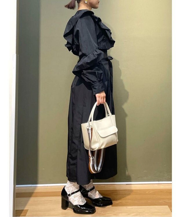 Green Parks ・ＳＵＧＡＲ　ＳＰＯＯＮ　ラッフルキリカエプルオーバー Black