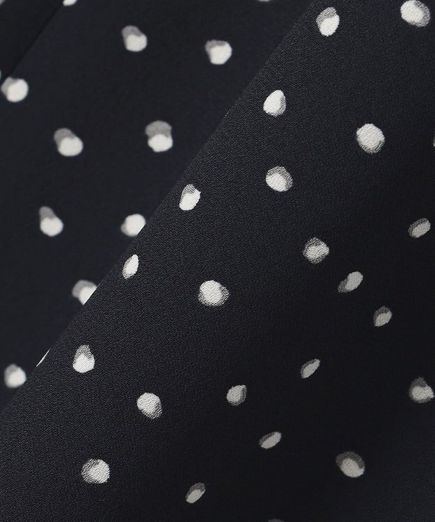 23区 【洗える】バックサテンアムンゼン ドットプリント ワンピース ネイビー×ホワイトドット