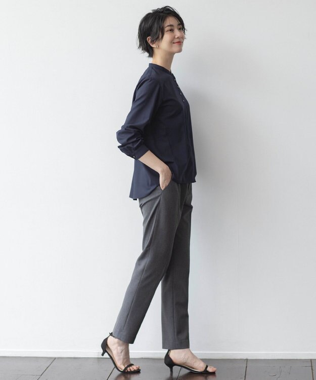 J.PRESS LADIES T/Rアルガンシルク テーパード パンツ ライトグレー系