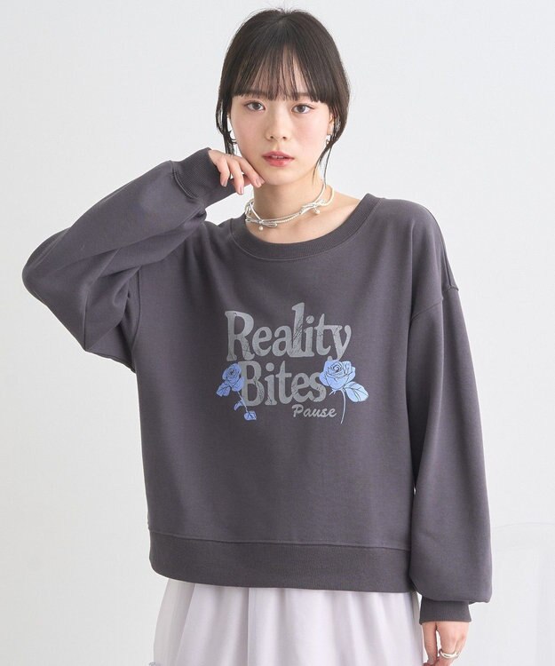 earth music&ecology ローズ×ロゴグラフィックスウェット Charcoal Gray