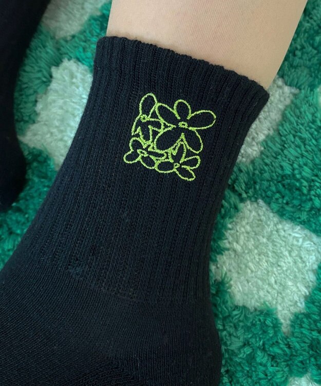 WEGO 底パイル刺繍デザインソックス（丈14㎝） 柄1