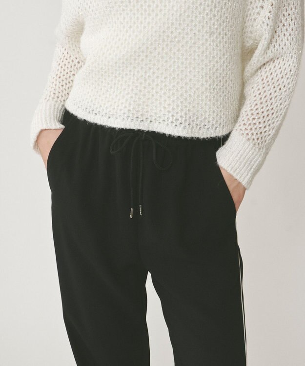 GRACE CONTINENTAL テーパーイージーパンツ ブラック