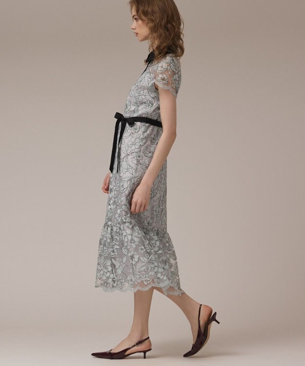 GRACE CONTINENTAL チュールフラワー刺繍ワンピース サックス