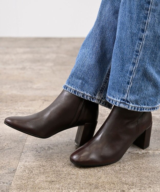 APOM サイドジップアンクルブーツ70 ダークブラウン