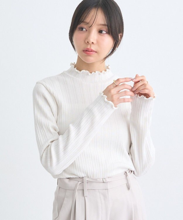 earth music&ecology ランダムチェーンリブハイネックプルオーバー Ivory