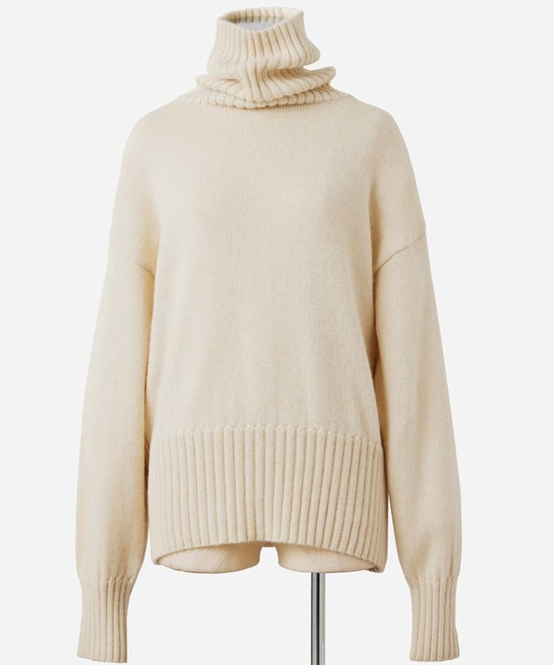 TOQUE 〈大草直子さんアドバイザー〉【天然素材】ベビーアルパカ ハイネックニット オフ