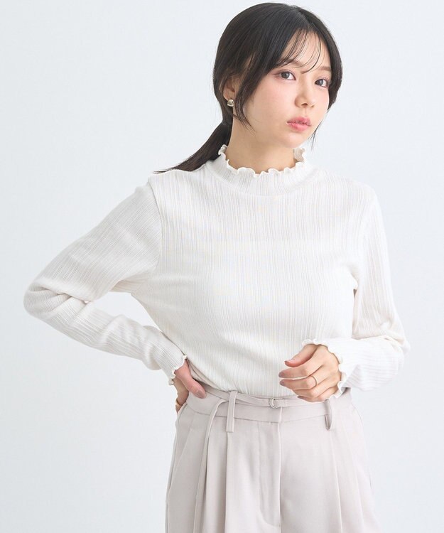 earth music&ecology ランダムチェーンリブハイネックプルオーバー Ivory