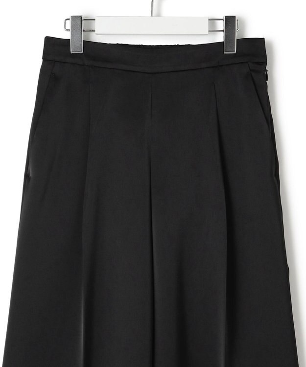 23区 【APPLAUDIR】クリアダブルサテン ワイドシルエットパンツ ブラック系