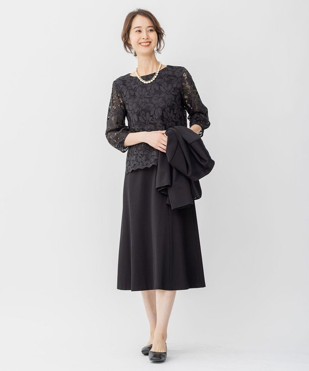自由区 【洗える】フラワーコードレース ペプラムブラウス ブラック系