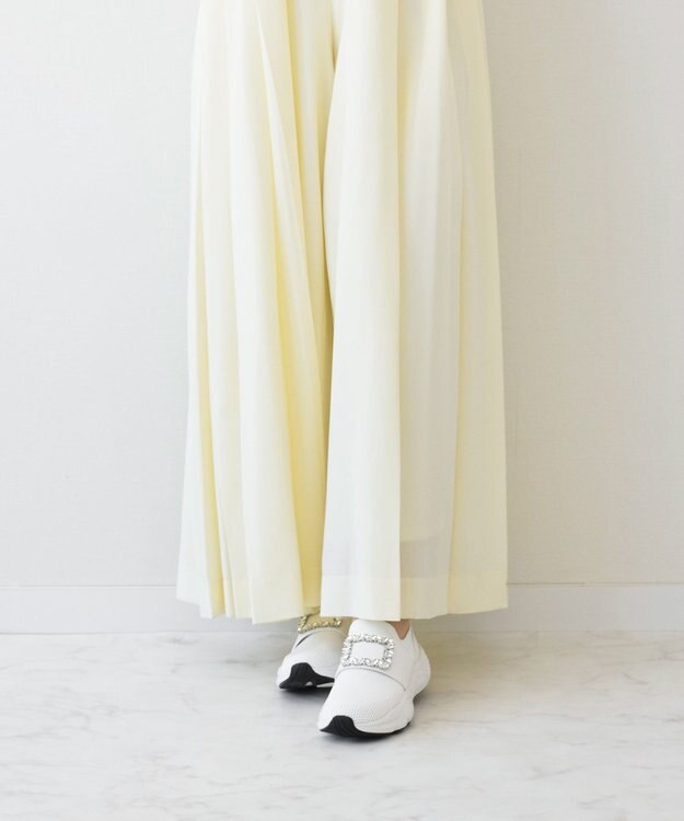 Bridget Birkin 【Bridget Birkin】ビジューバックルニットスニーカー ホワイト