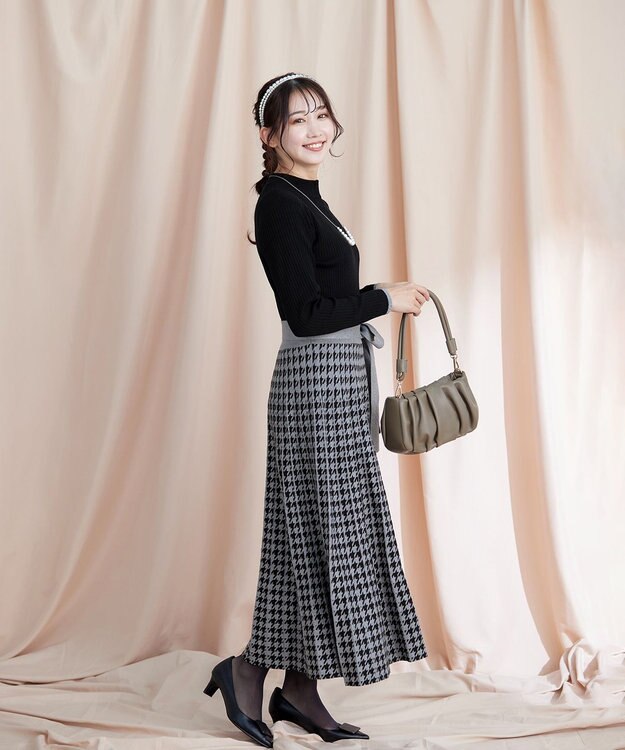 Tiaclasse 【洗える】千鳥柄ニットプリーツワンピース ブラック