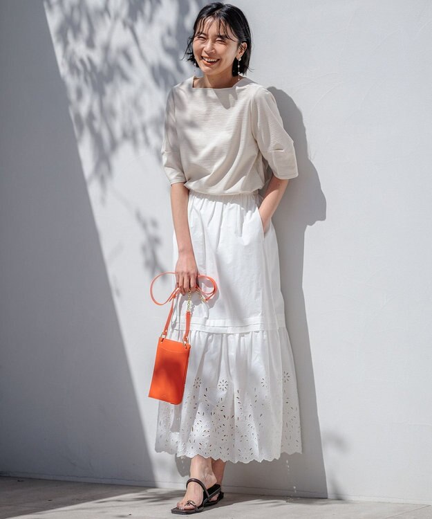 23区 【SLOW/一部店舗限定】フラワーエンブロイダリー スカート ホワイト系