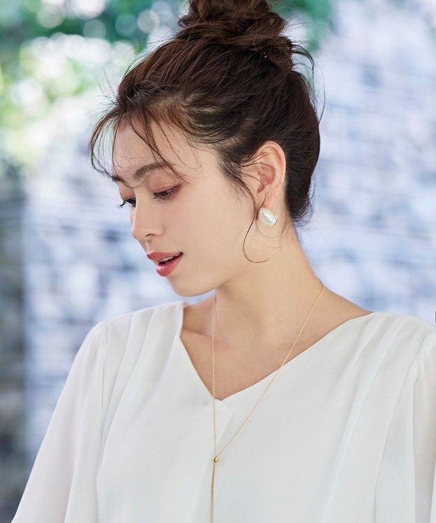 Tiaclasse 縁ありパールピアス ゴールド