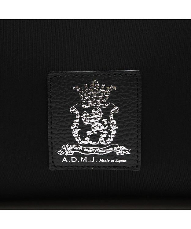 A.D.M.J. ドラマ「続・続・最後から二番目の恋」(フジテレビ)着用　マジックライト/センターリボンベルボトムトートL ネグロ