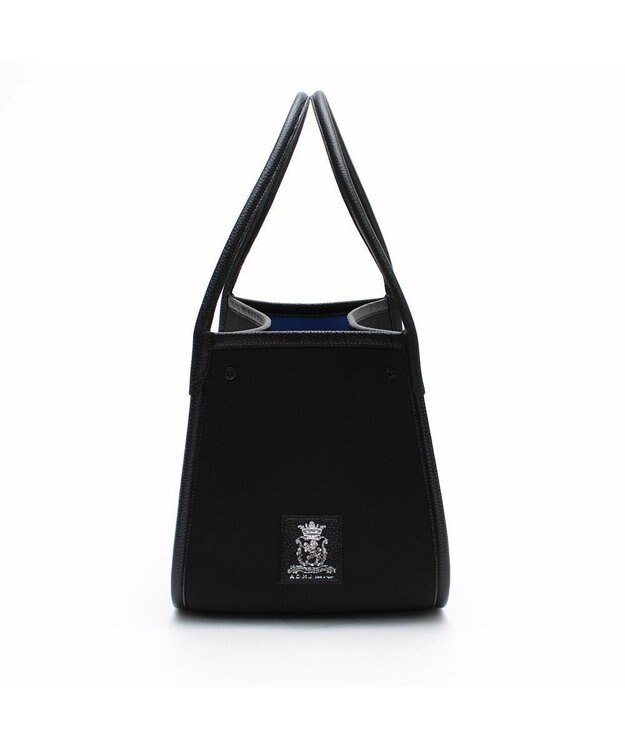 A.D.M.J. ドラマ「続・続・最後から二番目の恋」(フジテレビ)着用　マジックライト/センターリボンベルボトムトートL ネグロ