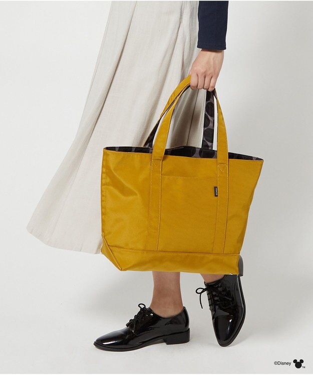 Y'SACCS 【Disney Collection】シルエットプリントトートバッグ　Mサイズ マスタード