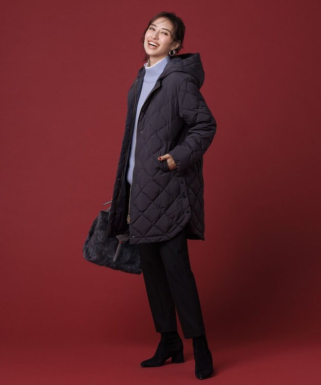 UNFILO beauty warm テーパードパンツ ブラック